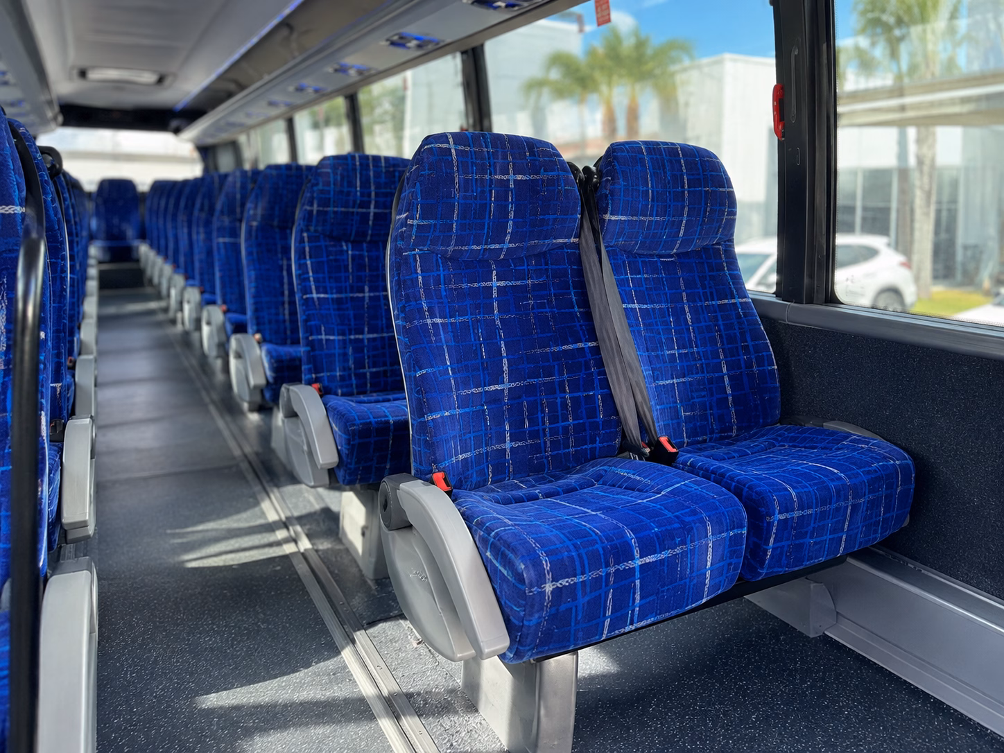 columbia charter bus