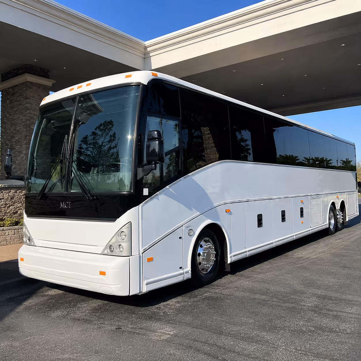columbia regional airport cou group pickup and drop off