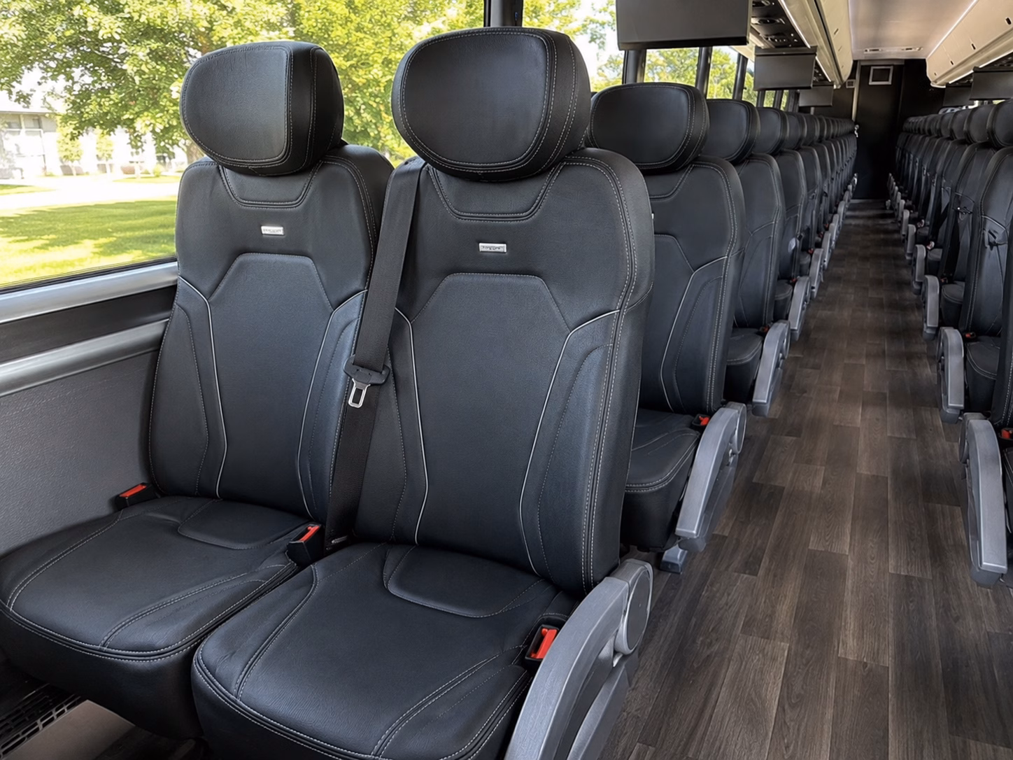 rehearsal dinner and multi day wedding weekend bus rentals in columbia