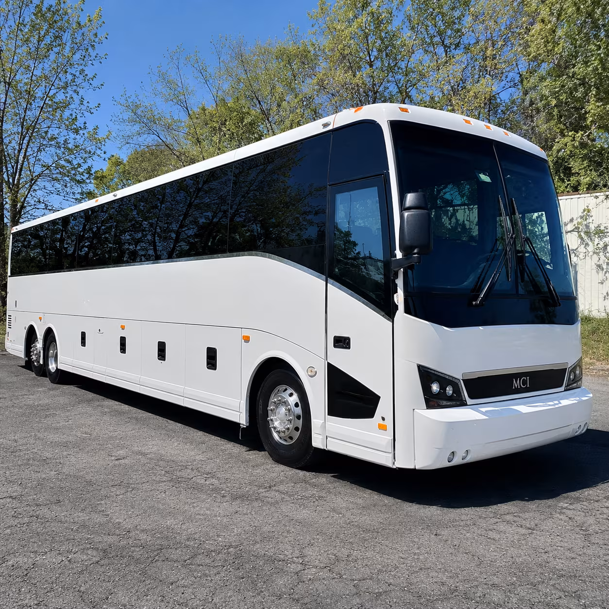 volunteer and outreach group buses across mid missouri